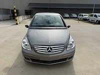Mercedes - 2005 - b200 - personenauto - afbeelding 19 van  23