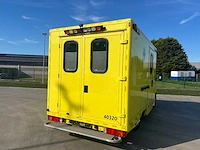Mercedes - 2005 - sprinter - ambulance - personenauto - afbeelding 7 van  43