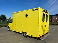 Mercedes - 2005 - sprinter - ambulance - personenauto - afbeelding 8 van  43