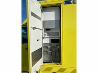 Mercedes - 2005 - sprinter - ambulance - personenauto - afbeelding 27 van  43