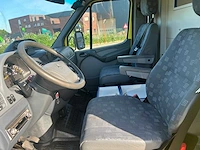 Mercedes - 2005 - sprinter - ambulance - personenauto - afbeelding 38 van  43