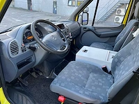 Mercedes - 2006 - 316 cdi - ambulance - personenauto - afbeelding 31 van  39