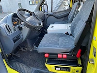 Mercedes - 2006 - 316 cdi - ambulance - personenauto - afbeelding 32 van  39
