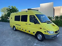 Mercedes - 2006 - 316 cdi - ambulance - personenauto - afbeelding 37 van  39