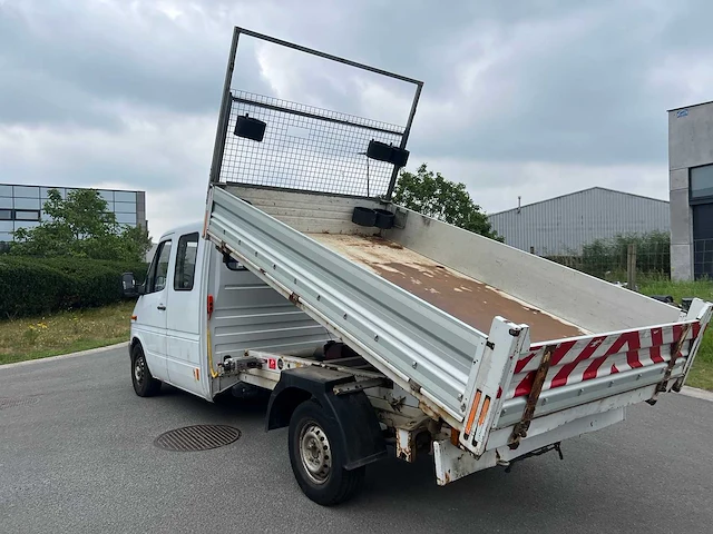 Mercedes - 2006 - sprinter 311 cdi - kipper - personenauto - afbeelding 5 van  46
