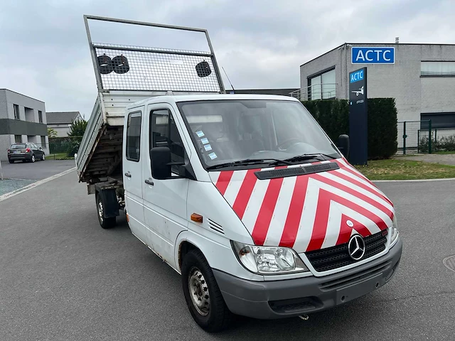 Mercedes - 2006 - sprinter 311 cdi - kipper - personenauto - afbeelding 16 van  46