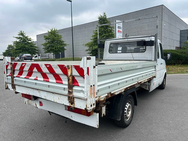Mercedes - 2006 - sprinter 311 cdi - kipper - personenauto - afbeelding 20 van  46