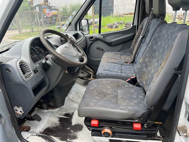 Mercedes - 2006 - sprinter 311 cdi - kipper - personenauto - afbeelding 30 van  46