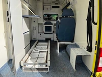 Mercedes - 2006 - sprinter 316 ambulance - personenauto - afbeelding 18 van  39