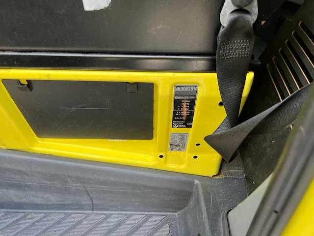 Mercedes - 2006 - sprinter 316 ambulance - personenauto - afbeelding 26 van  39