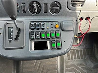 Mercedes - 2006 - sprinter 316 ambulance - personenauto - afbeelding 28 van  39