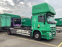 Mercedes - 2009 - actros - vrachtwagen - afbeelding 1 van  13