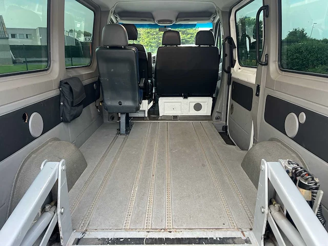 Mercedes - 2010 - sprinter rolstoelvervoer - personenauto - afbeelding 8 van  28