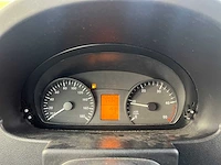 Mercedes - 2010 - sprinter rolstoelvervoer - personenauto - afbeelding 19 van  28