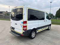 Mercedes - 2010 - sprinter rolstoelvervoer - personenauto - afbeelding 26 van  28