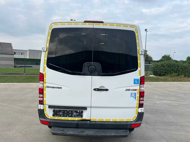 Mercedes - 2010 - sprinter rolstoelvervoer - personenauto - afbeelding 27 van  28
