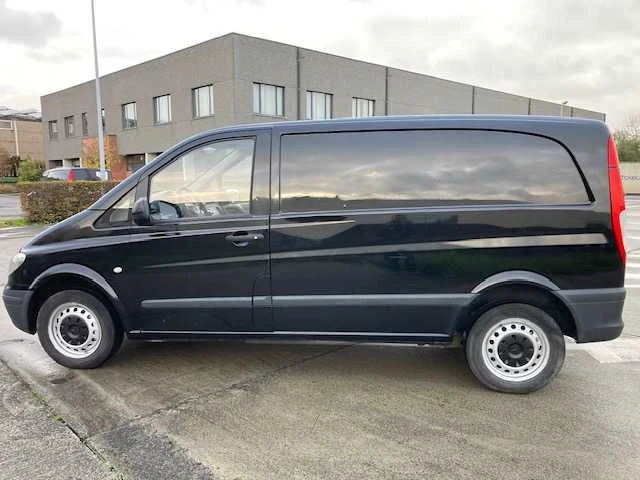 Mercedes - 2010 - vito - w639 - vito 115cdi - afbeelding 17 van  18