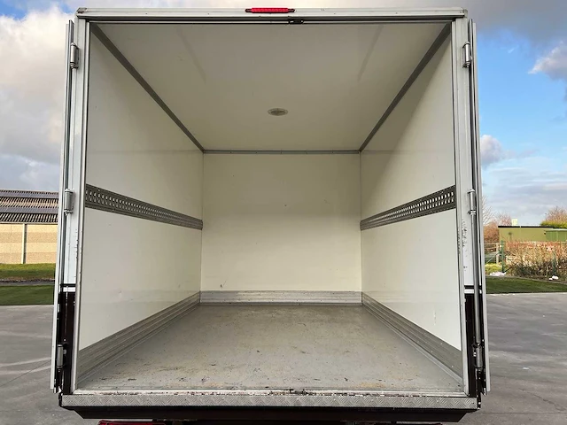 Mercedes - 2013 - sprinter - koelwagen - personenauto - afbeelding 4 van  37