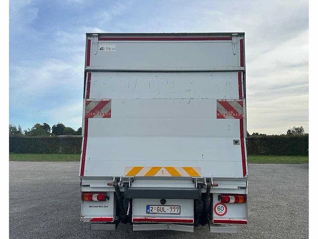 Mercedes - 2014 - 1223 - vrachtwagen - afbeelding 15 van  19