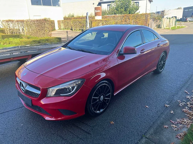 Mercedes - 2014 - cla220 cdi - 220 - personenauto - afbeelding 1 van  28