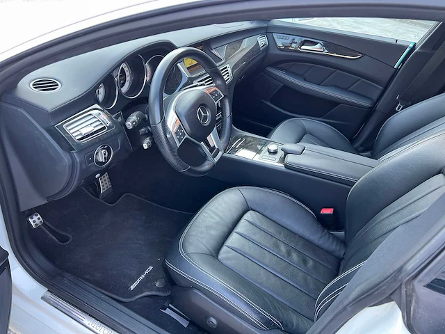Mercedes - 2014 - cls550 - 550 - personenauto - afbeelding 9 van  30