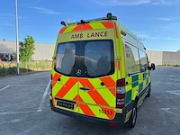 Mercedes - 2015 - sprinter 316 - ambulance - personenauto - afbeelding 2 van  40