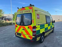 Mercedes - 2015 - sprinter 316 - ambulance - personenauto - afbeelding 3 van  40