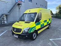 Mercedes - 2015 - sprinter 316 - ambulance - personenauto - afbeelding 23 van  40