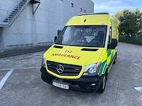 Mercedes - 2015 - sprinter 316 - ambulance - personenauto - afbeelding 36 van  40