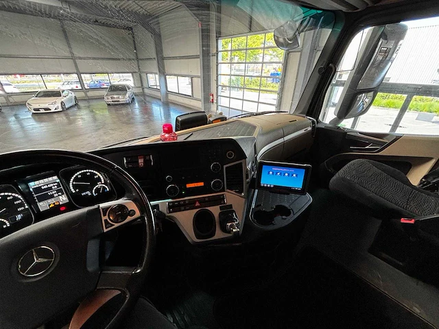 Mercedes - 2016 - actros 1945 - vrachtwagen - afbeelding 13 van  24
