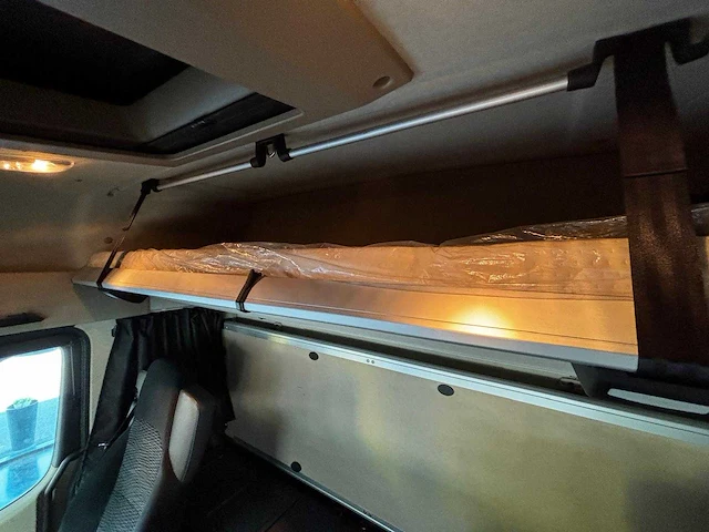 Mercedes - 2016 - actros 1945 - vrachtwagen - afbeelding 14 van  24
