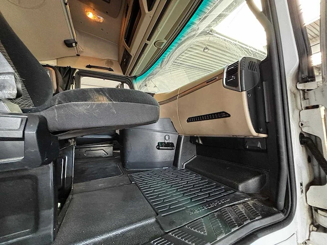 Mercedes - 2016 - actros 1945 - vrachtwagen - afbeelding 15 van  24