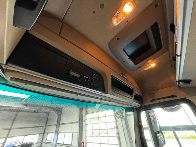 Mercedes - 2016 - actros 1945 - vrachtwagen - afbeelding 17 van  24