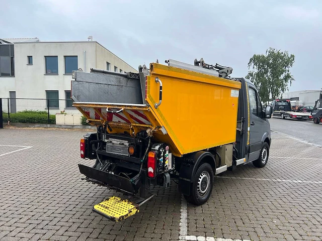 Mercedes - 2016 - sprinter vuilniskar - personenauto - afbeelding 2 van  29