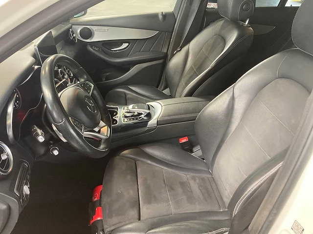 Mercedes - 2018 - glc - 250 4matic - personenauto - afbeelding 6 van  20