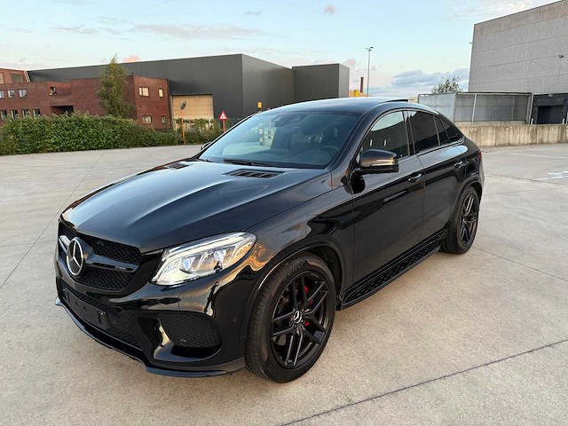 Mercedes - 2018 - gle45 amg - amg - personenauto - afbeelding 19 van  36