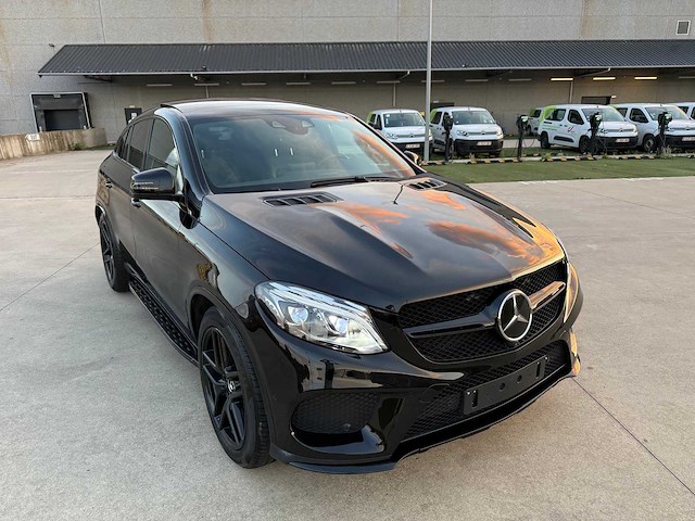 Mercedes - 2018 - gle45 amg - amg - personenauto - afbeelding 34 van  36