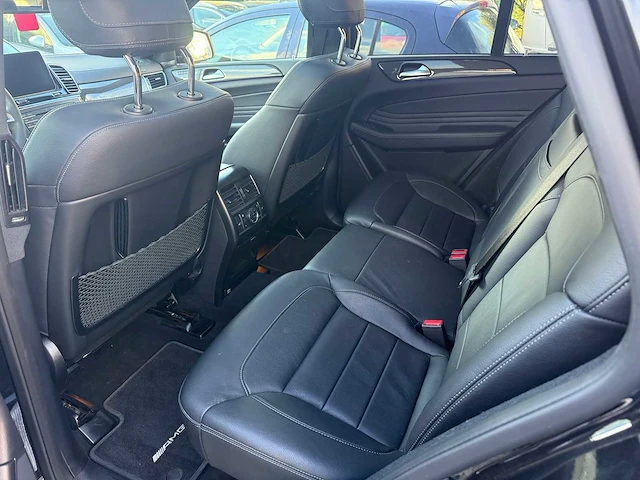 Mercedes - 2018 - gle45 amg - amg - personenauto - afbeelding 30 van  36