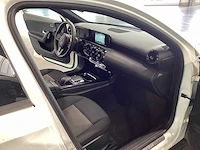 Mercedes - 2019 - a - 200d - personenauto - afbeelding 7 van  29