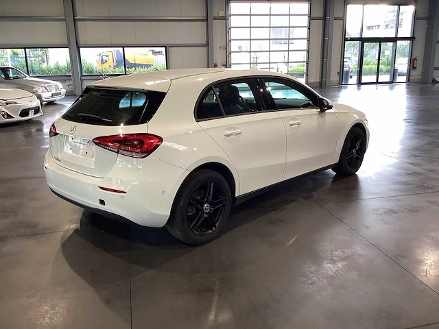 Mercedes - 2019 - a - 200d - personenauto - afbeelding 25 van  29