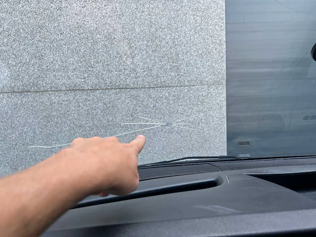 Mercedes - 2021 - vito - personenauto - afbeelding 24 van  30