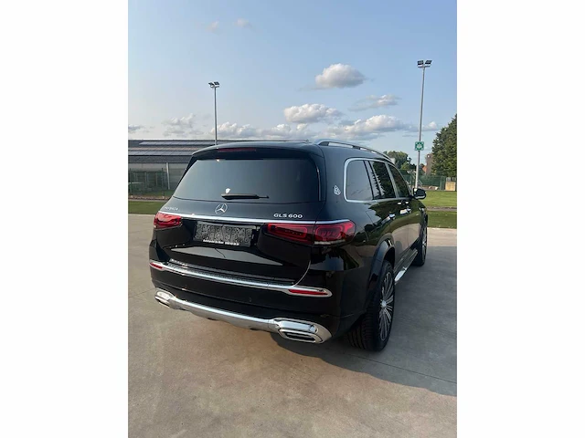 Mercedes - 2023 - gls600 maybach - maybach - personenauto - afbeelding 21 van  48