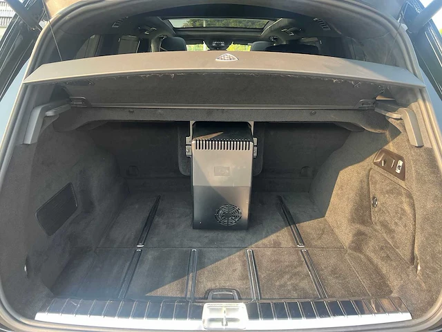 Mercedes - 2023 - gls600 maybach - maybach - personenauto - afbeelding 22 van  48