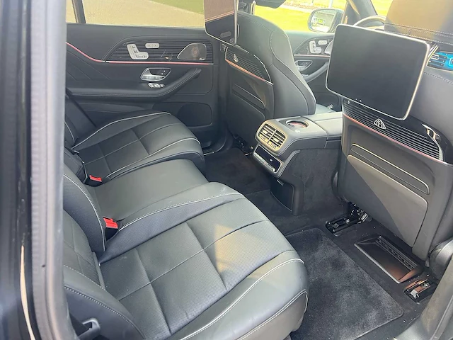 Mercedes - 2023 - gls600 maybach - maybach - personenauto - afbeelding 25 van  48