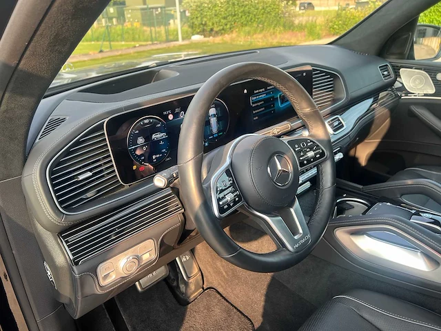 Mercedes - 2023 - gls600 maybach - maybach - personenauto - afbeelding 42 van  48