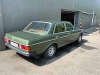 Mercedes - 250 6cyl - w123 - oldtimer real barnfind 15.000km. - afbeelding 22 van  24