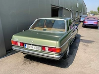 Mercedes - 250 6cyl - w123 - oldtimer real barnfind 15.000km. - afbeelding 23 van  24