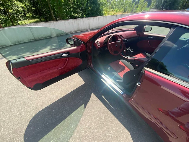 Mercedes - 320 sport - clk - oldtimer/yountimer - afbeelding 24 van  49