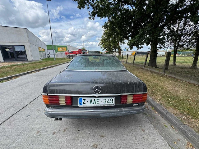 Mercedes - 420 sec - car - 1990 - afbeelding 9 van  13