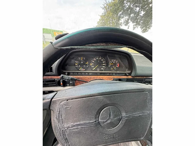 Mercedes - 420 sec - car - 1990 - afbeelding 13 van  13